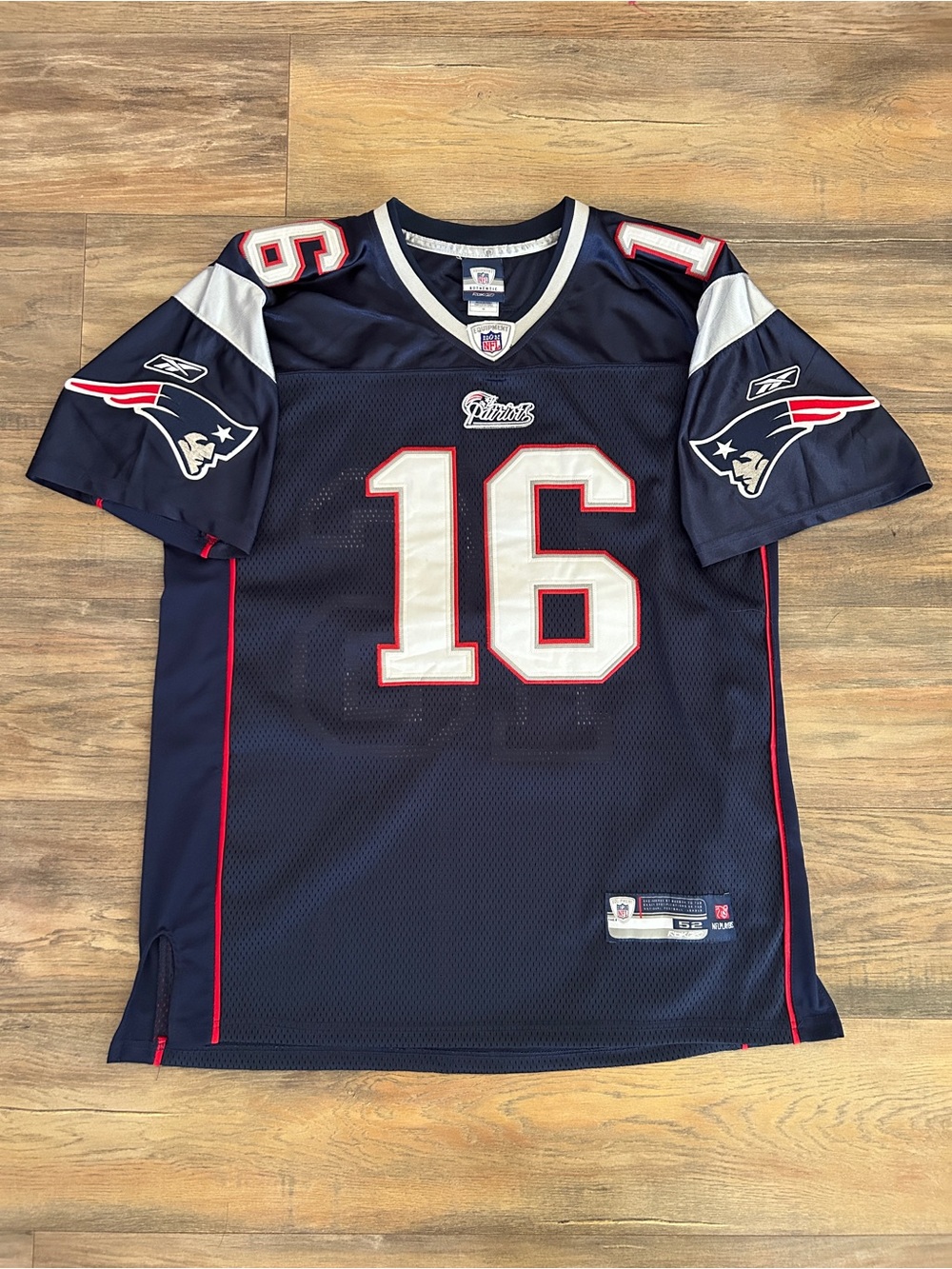 New England Patriots #16 Matt Cassel 2007 Reebok Authentic NFL Jersey Size 52